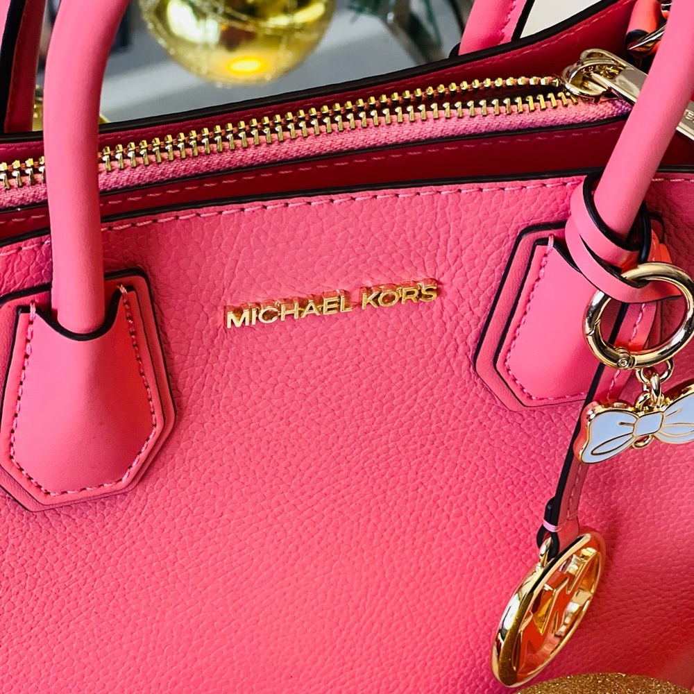 💕Michael Kors Mercer Medium Pebbled Leather Crossbody Bag💕 - Picture 3 of 6